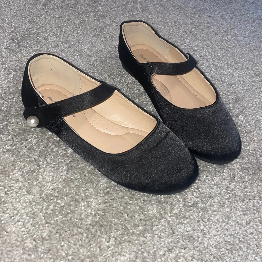 Funky monkey black satin shoes ballet flats with pearls size 1